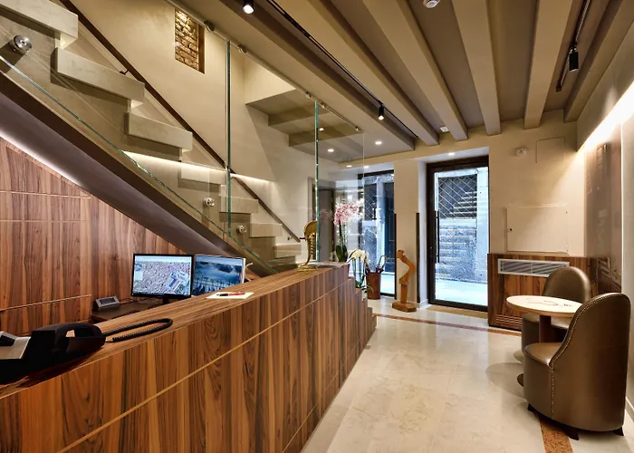 Rosa Salva Hotel